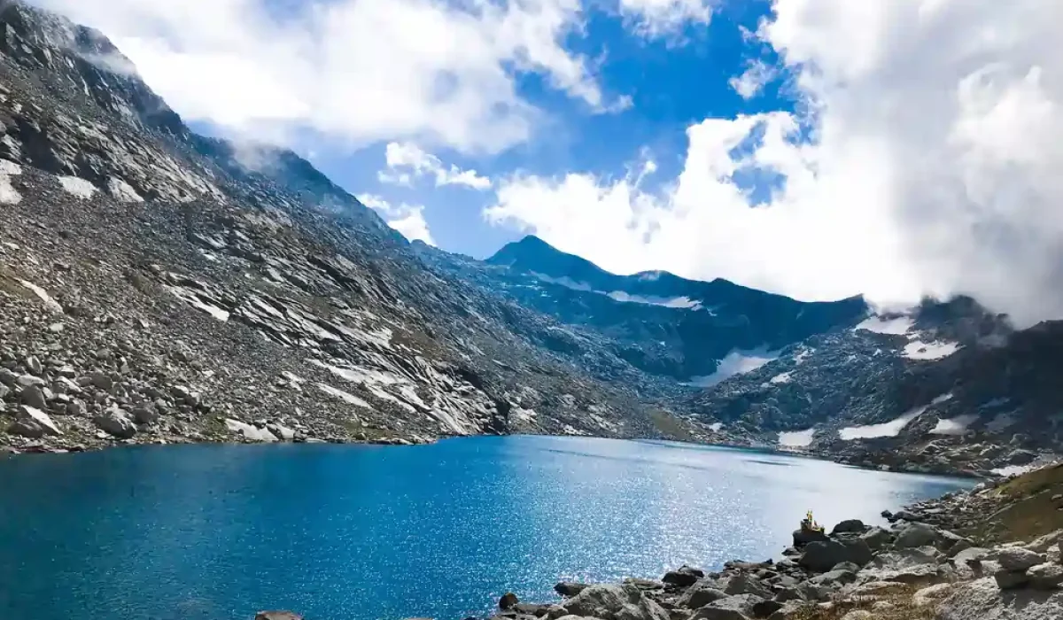 Kareri lake trek