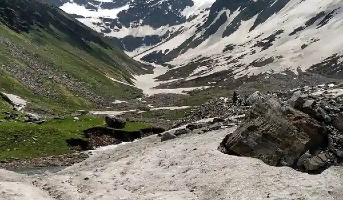 Buran Ghati best time