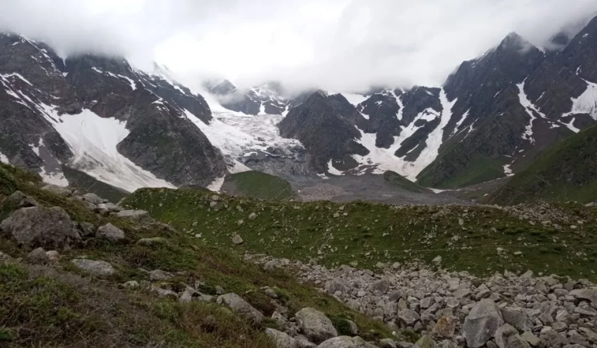 Beas Kund Trek, Manali 3