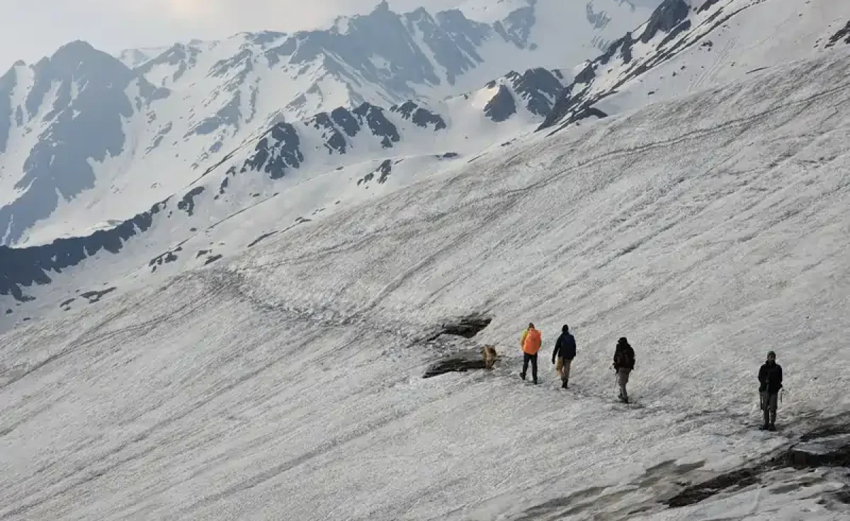 Hampta Pass Trek In Manali