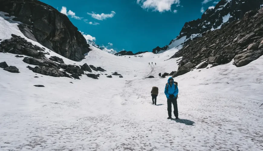 Hampta Valley Snow Trek 2