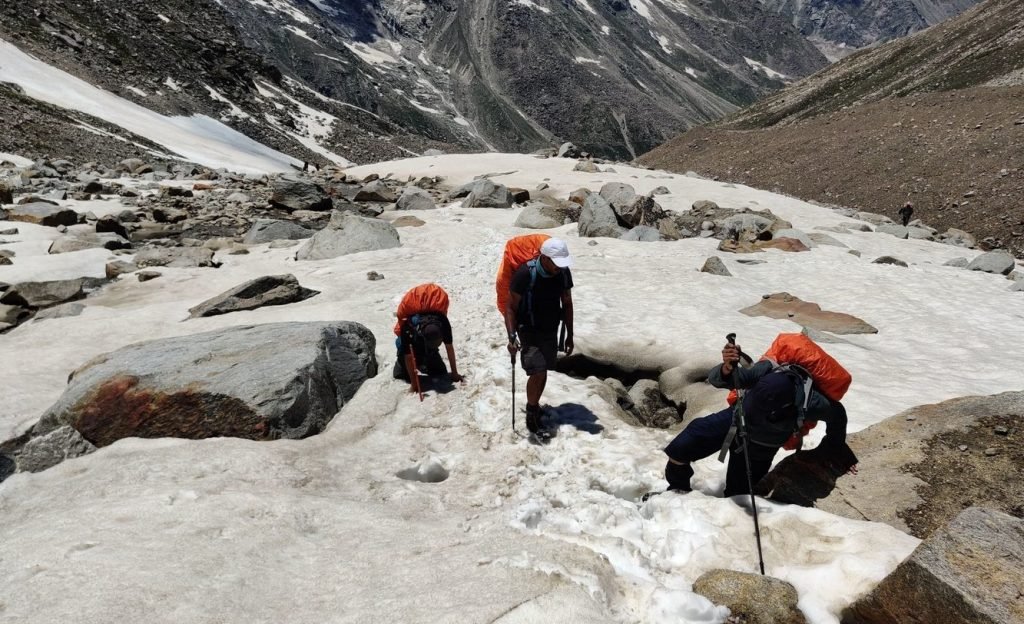 High Altitude Trekking, Pin Parvati Pass trek