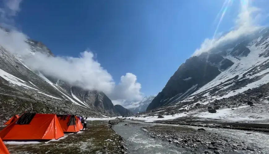 Hampta Pass Trek