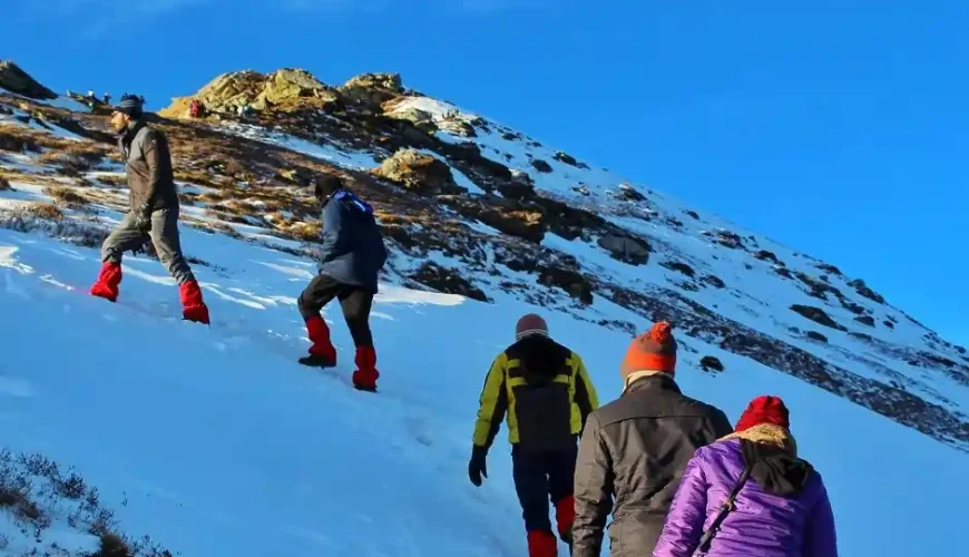 Premium Kedarkhantha Trek Itinerary, Kedarkantha Trek