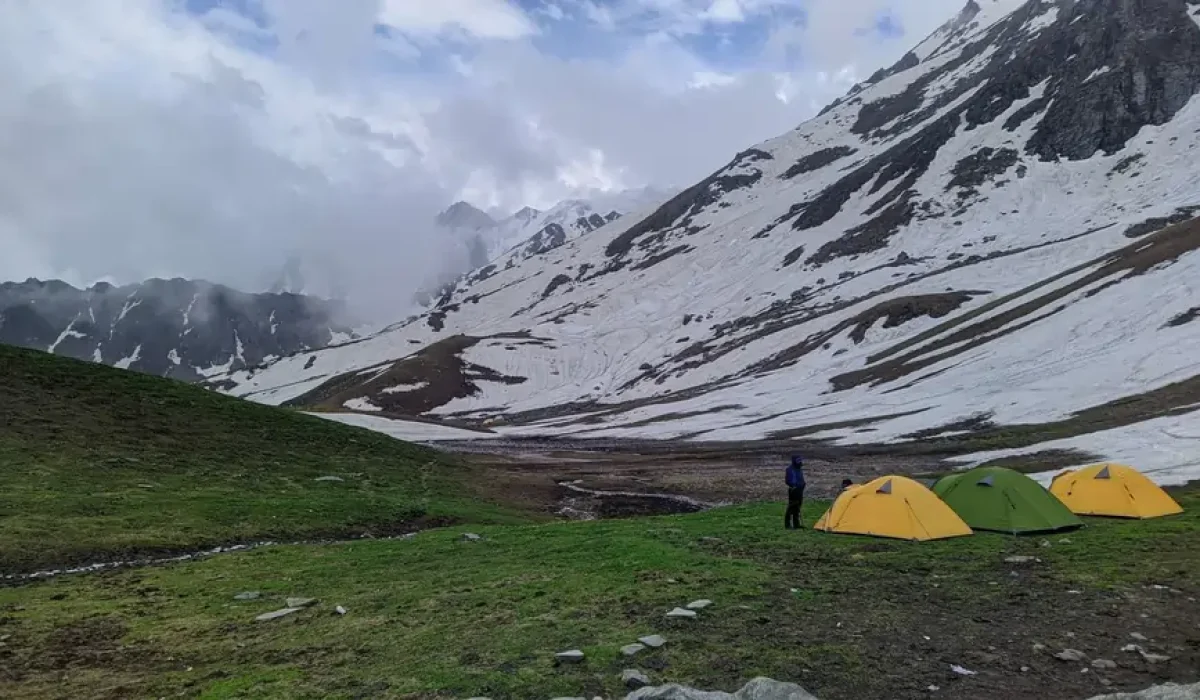 Sar Pass Trek,Sar Pass Trek