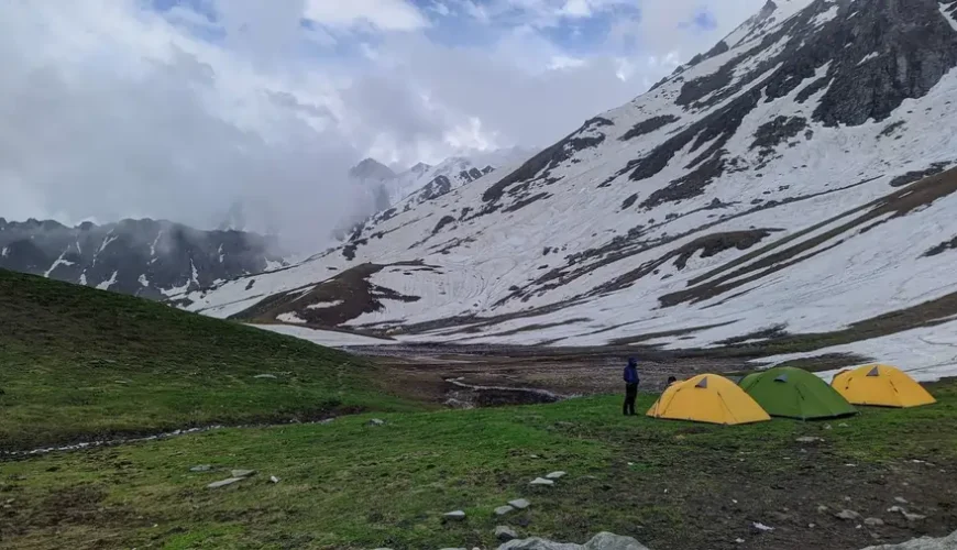 Sar Pass Trek,Sar Pass Trek