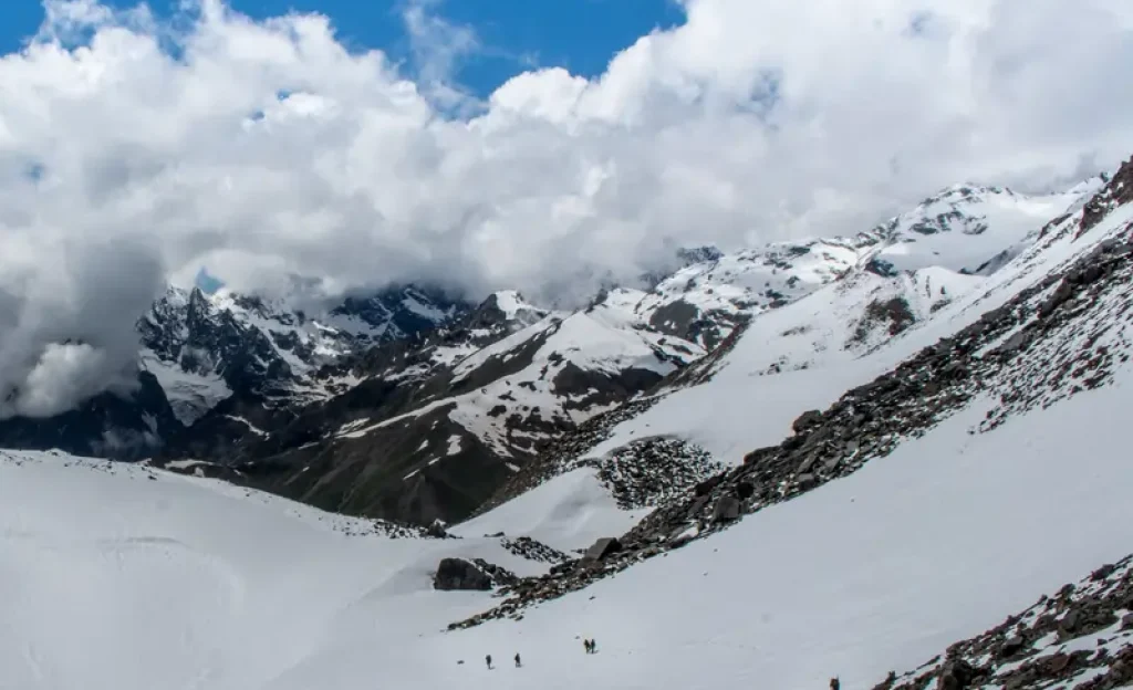 pin bhaba pass height