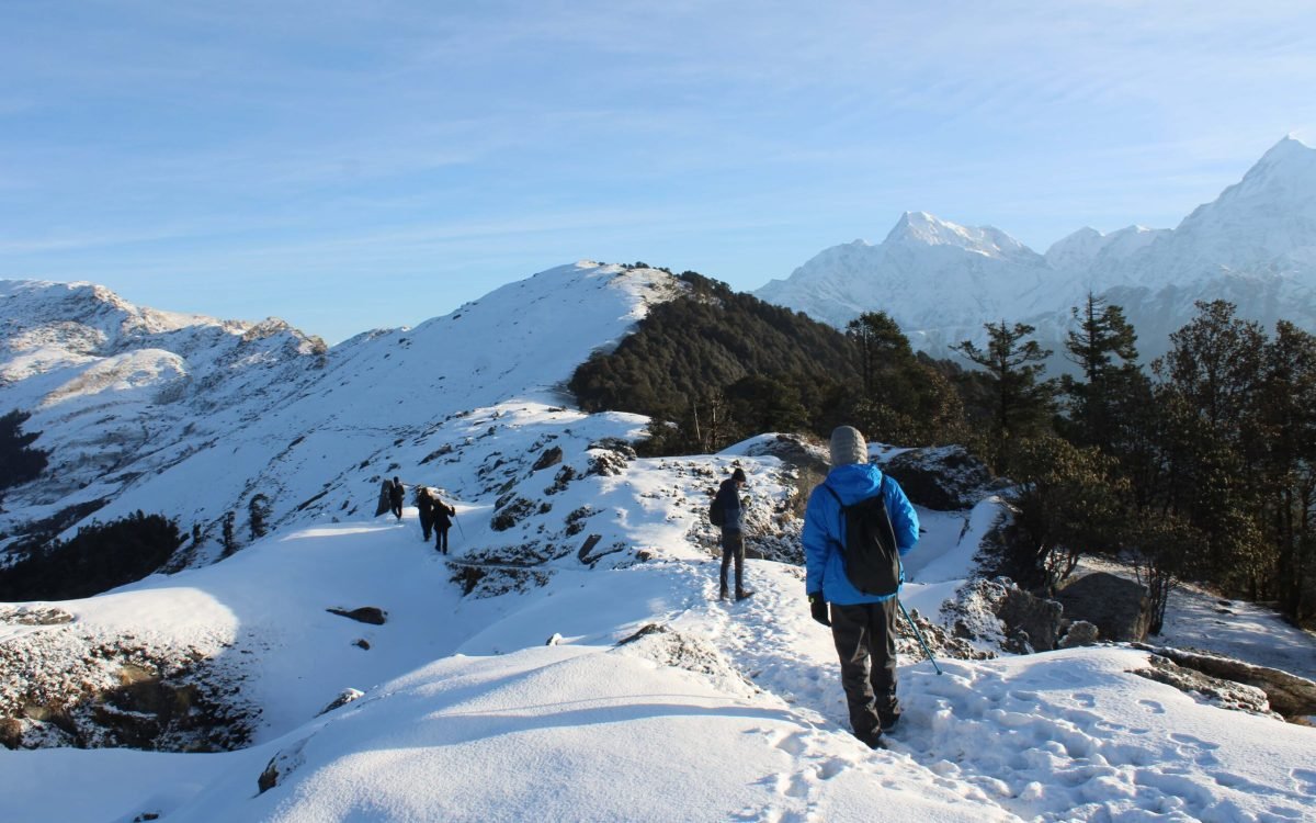 Brahmatal Trek,Brahmatal Trek Best Time