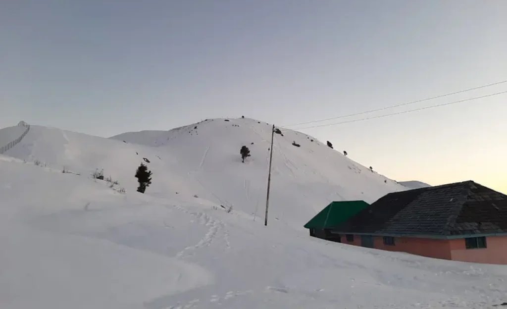 Prashar-Lake-Trek, best treks in India