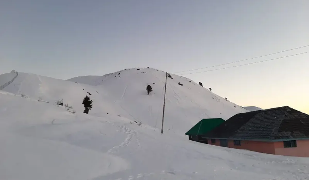 Prashar Lake Trek, best treks in India