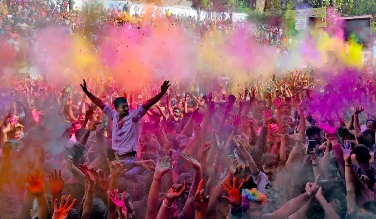 Sangla Holi