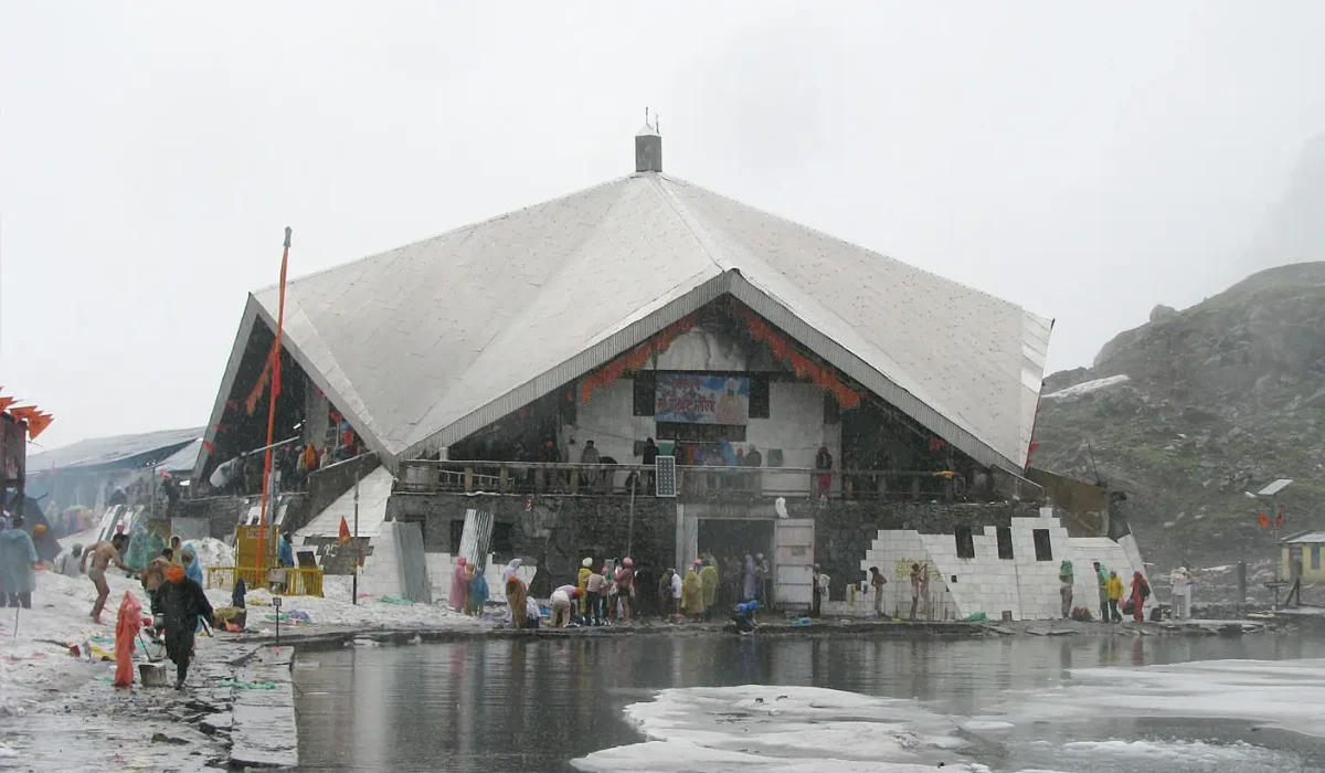 Hemkund Sahib, Valley Of Flowers Trek