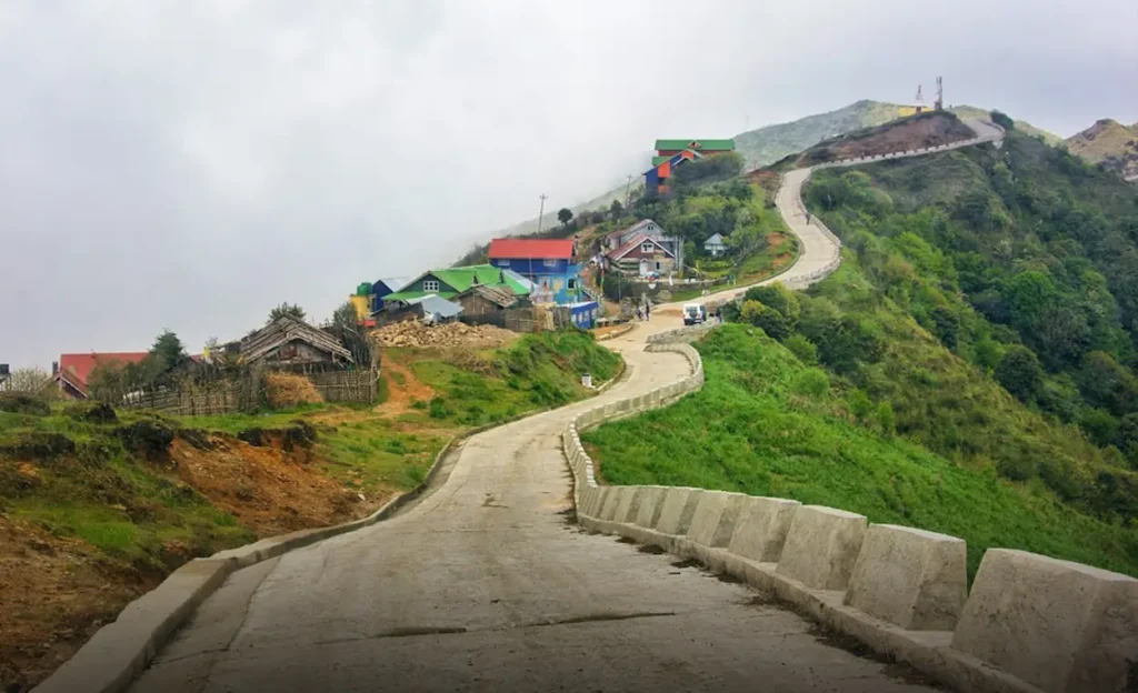 Tumling, Sandakphu Trek
