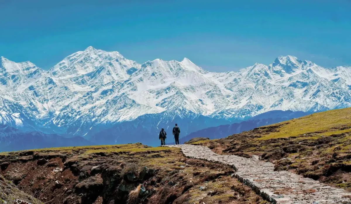 Dayara Bugyal Trek, Asias Most Beautiful Meadows,Dayara Bugyal