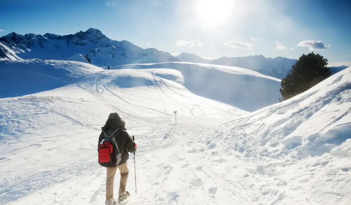 Footwear for Snow Trails, Hiking Equipment