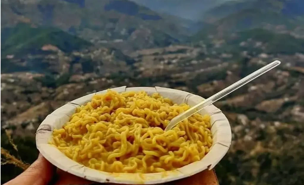 Hiking Essentials, Eating Maggi