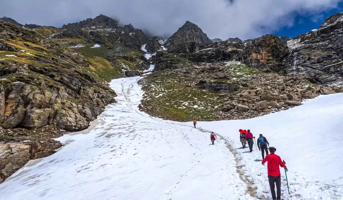 Rupin pass trek, Trekking Safety Guide,Rupin Pass vs Buran Ghat