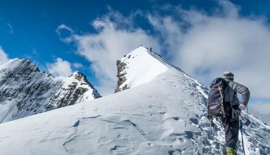 Kang Yatse 1 Peak Expedition, Best Winter Treks in India