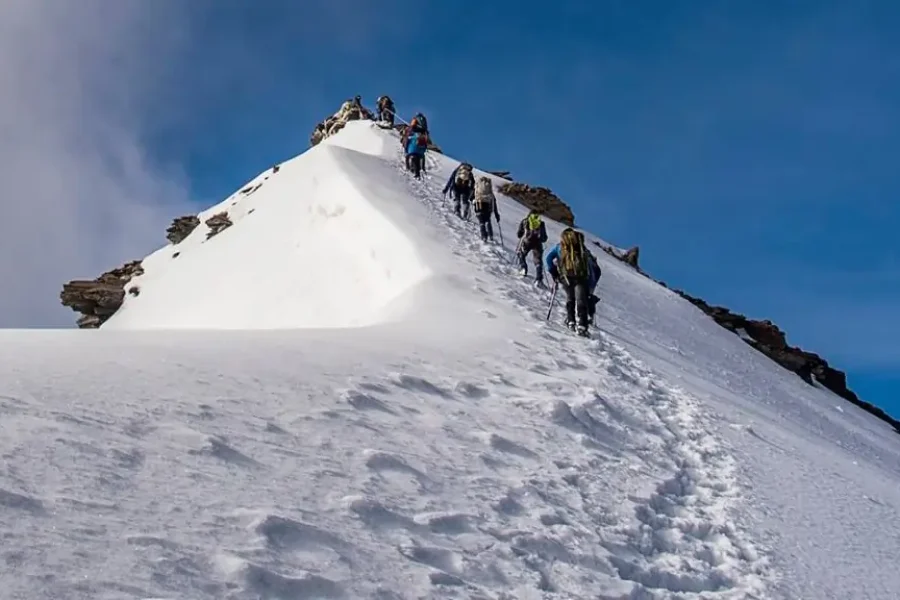 Kang Yatse 2 Peak Expedition 5