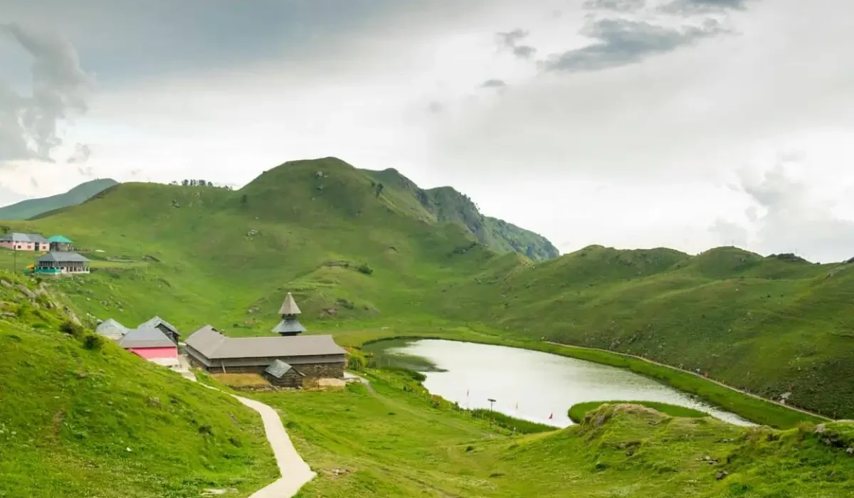 Prashar Lake Trek