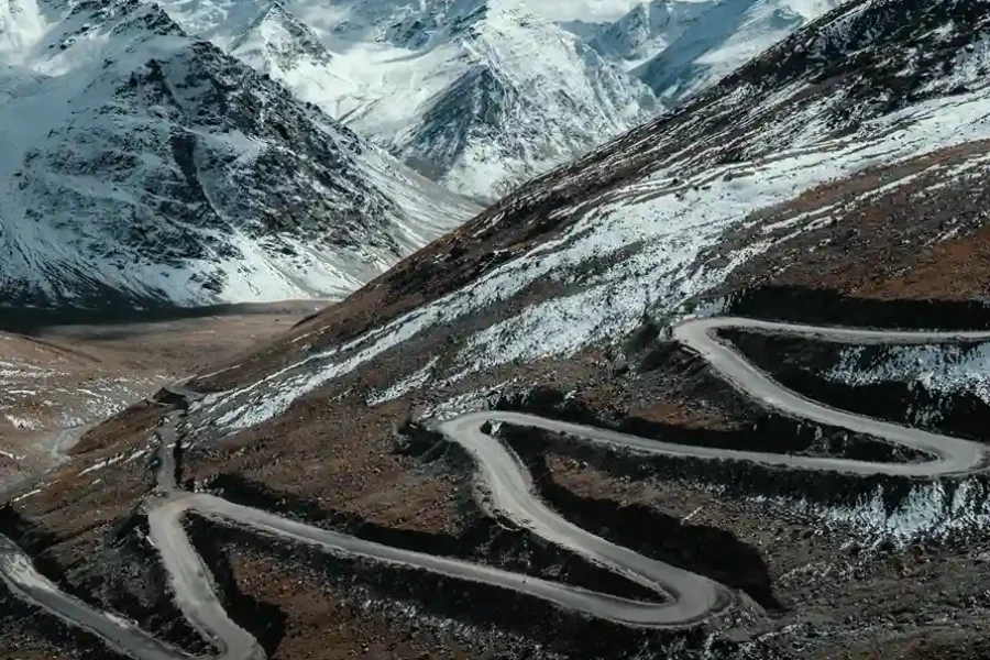 Shinkula Pass Road Trip